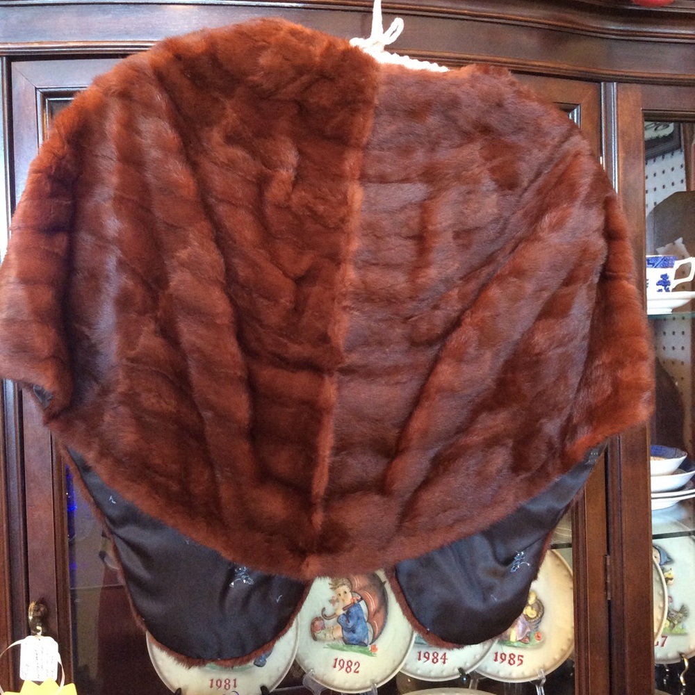 Vintage Inga Umland Red Fur Stole - Picture 4 of 8
